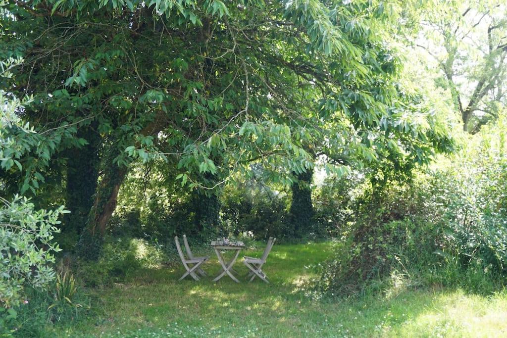 Gite A La Campagne, 30 Min Des Plages Du Morbihan Pluvigner Exterior photo